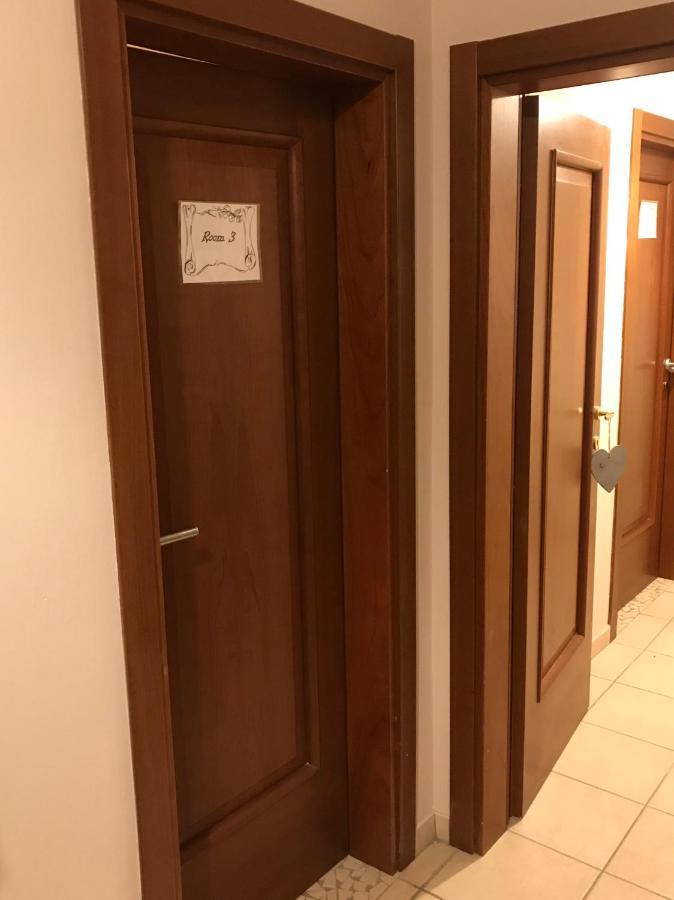 Affittacamere Home&Stazione Μπολόνια Εξωτερικό φωτογραφία